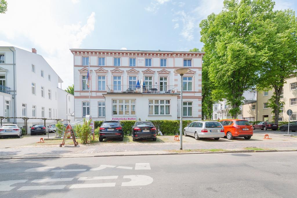 Gasthof Haus Troja 2*