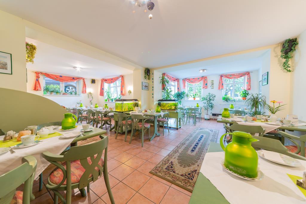 Haus Troja Guest house